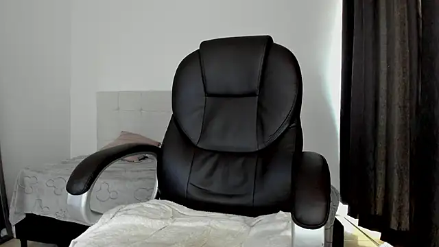 Teilor Creed online show from 24, 11, 2025