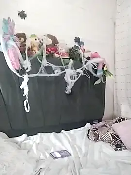 Devilnia9 online show from 8, 11, 2025