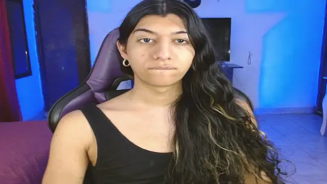 engielphoenis14 online show from 25, 2, 2026