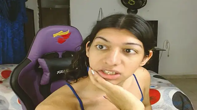 engielphoenis14 online show from 14, 3, 2025