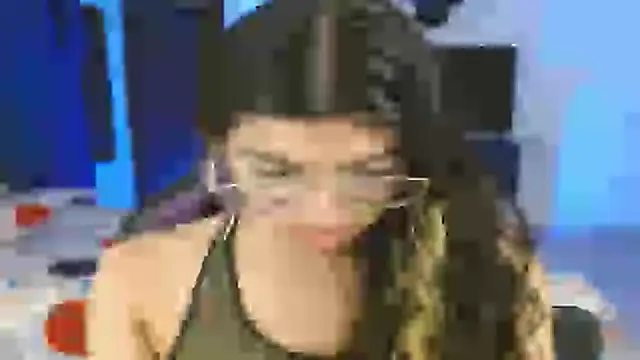 engielphoenis14 online show from 11, 3, 2025