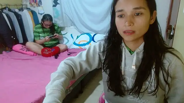 clayre and jill online show from 4, 10, 2025