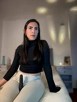 alessandra-a online show from 7, 10, 2025