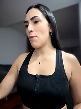 alessandra-a online show from 17, 4, 2026