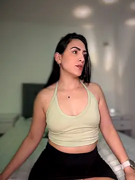 alessandra-a online show from 12, 5, 2026