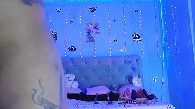 gabbiefoxthx online show from 2, 2, 2025