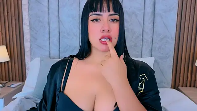 amatista  smith online show from 1, 6, 2026