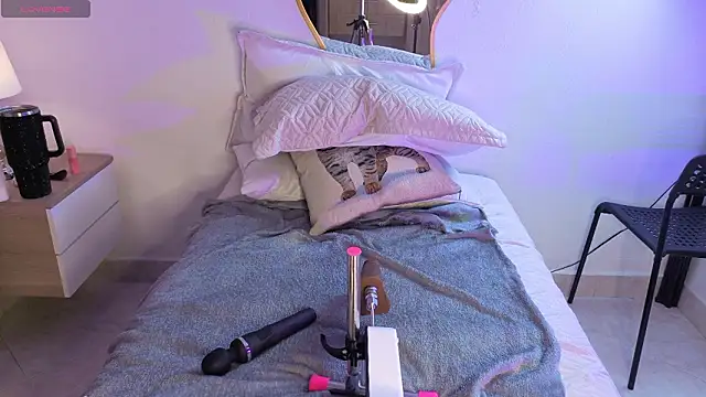 amatista  smith online show from 31, 1, 2026