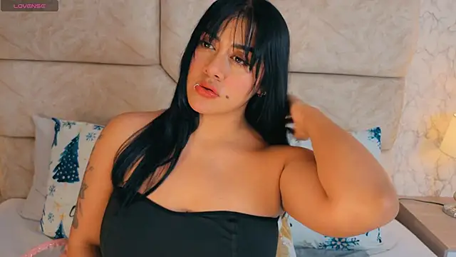 amatista  smith online show from 15, 12, 2025