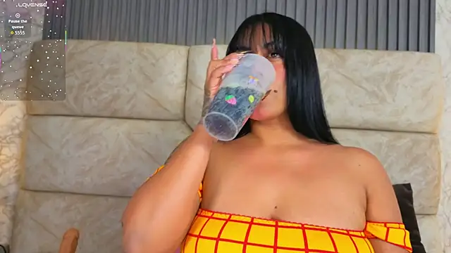 amatista  smith online show from 8, 1, 2026