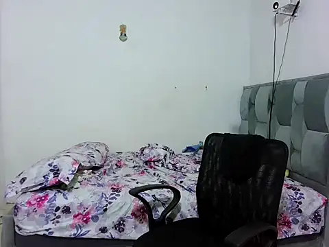 singlemom4 online show from 14, 10, 2025