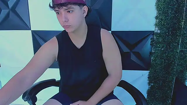 Dani cumboy online show from 28, 9, 2025