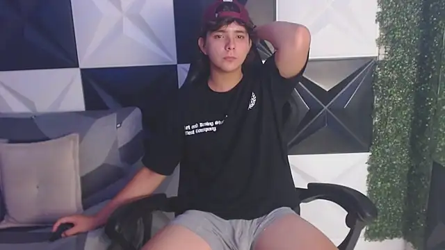 Dani cumboy online show from 20, 3, 2025