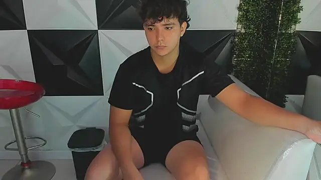 Dani cumboy online show from 14, 10, 2025