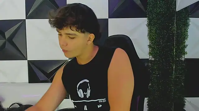 Dani cumboy online show from 19, 9, 2025