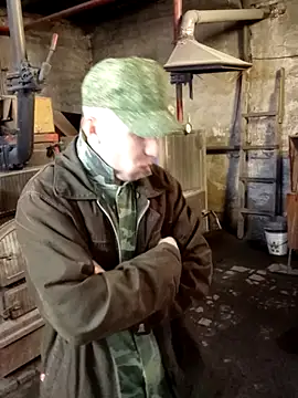 MityaXLoves online show from 2, 12, 2025