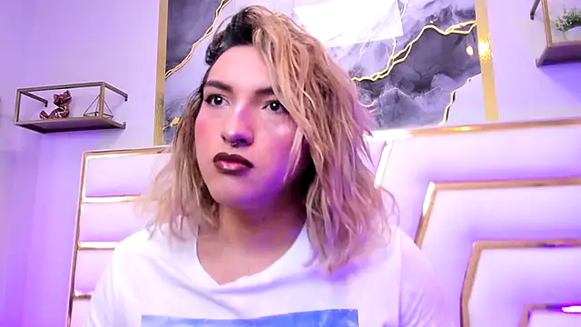 Snapshot of TomLondon_ chatting on 25, 11, 2025 TomLondon online show from 25, 11, 2025