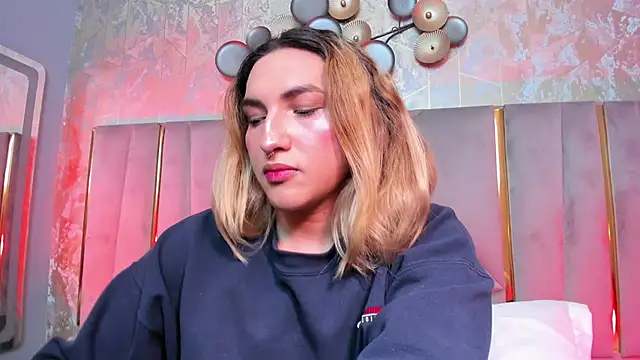 TomLondon  online show from 3, 2, 2026