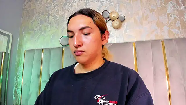 TomLondon  online show from 10, 2, 2026