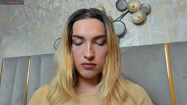 TomLondon  online show from 5, 3, 2026