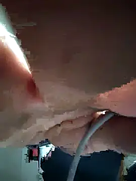 Lilsmokeshow017 online show from 13, 11, 2025