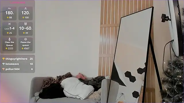 Snapshot of Girl_alone_home chatting on 21, 12, 2025 Girl alone home online show from 21, 12, 2025