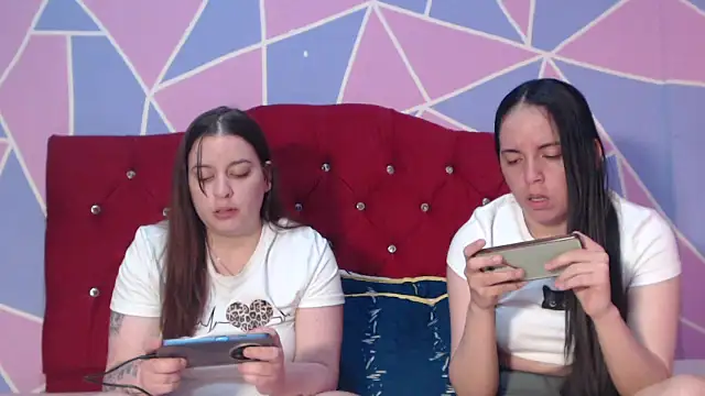 Snapshot of Lola_barbara chatting on 4, 7, 2026 Lola barbara online show from 4, 7, 2026