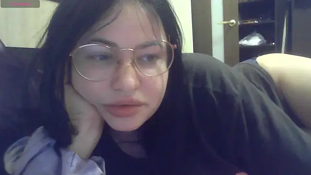 German Eva online show from 4, 11, 2025