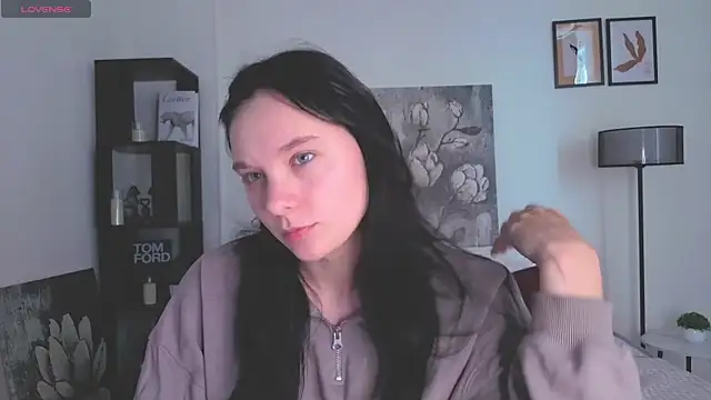 Snapshot of NaokoStifel chatting on 14, 7, 2026 NaokoStifel online show from 14, 7, 2026