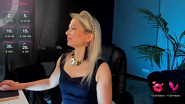 Gloria Lovely online show from 27, 2, 2025