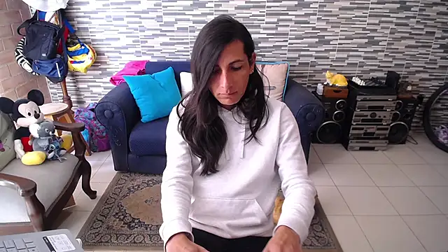 VioletaGomezCo online show from 25, 4, 2026