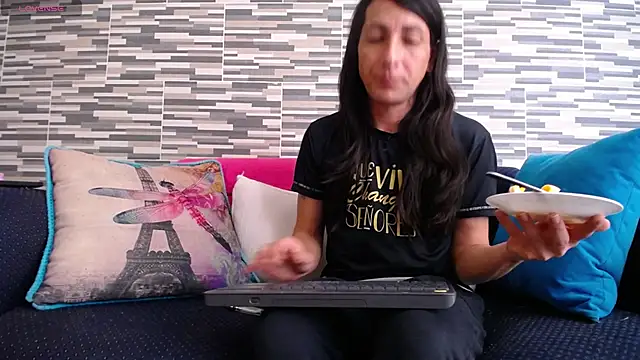 VioletaGomezCo online show from 27, 5, 2026