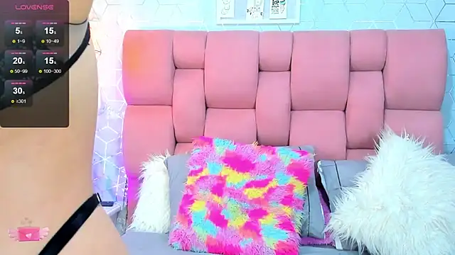 Snapshot of Zoebraham chatting on 22, 1, 2025 Zoebraham online show from 22, 1, 2025