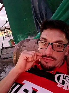 Snapshot of puak6666 chatting on 1, 11, 2025 puak6666 online show from 1, 11, 2025