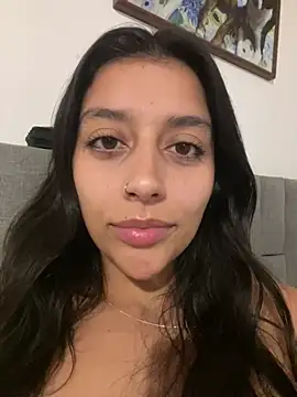 BrittanyDiaz online show from 22, 4, 2026