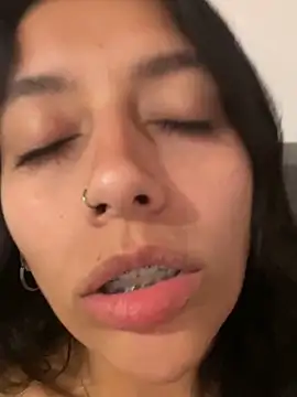 BrittanyDiaz online show from 2, 4, 2026