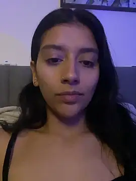 BrittanyDiaz online show from 13, 7, 2026