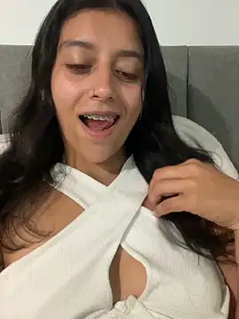 BrittanyDiaz online show from 16, 3, 2026