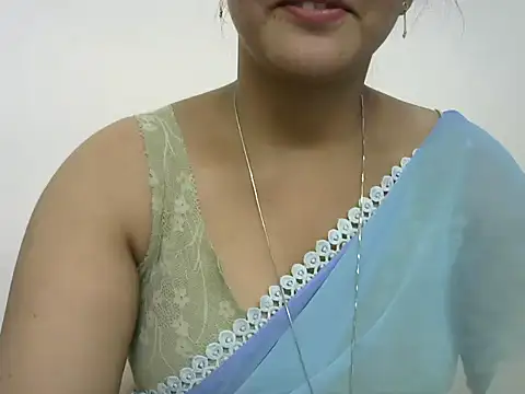 Snapshot of rashmika_reddy chatting on 27, 5, 2026 rashmika reddy online show from 27, 5, 2026