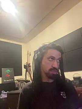 hotcamboy420 online show from 17, 12, 2025