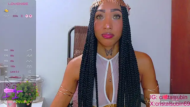 Snapshot of cristal_subin69 chatting on 4, 10, 2025 cristal subin69 online show from 4, 10, 2025