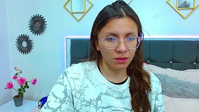 karlamorris  online show from 9, 3, 2025