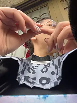 karlamorris  online show from 19, 2, 2026