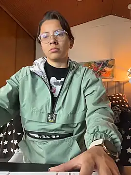 karlamorris  online show from 4, 3, 2026