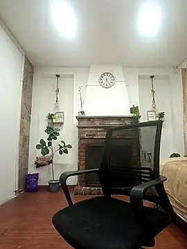 karlamorris  online show from 23, 9, 2025