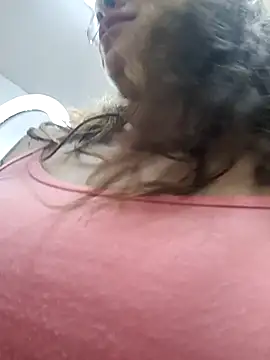 karlamorris  online show from 17, 3, 2025