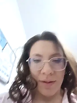 karlamorris  online show from 23, 3, 2025