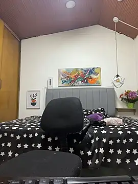 karlamorris  online show from 27, 3, 2026