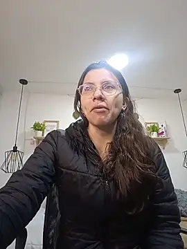 karlamorris  online show from 14, 10, 2025