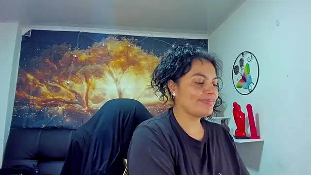 Lust Mom41 online show from 14, 12, 2024